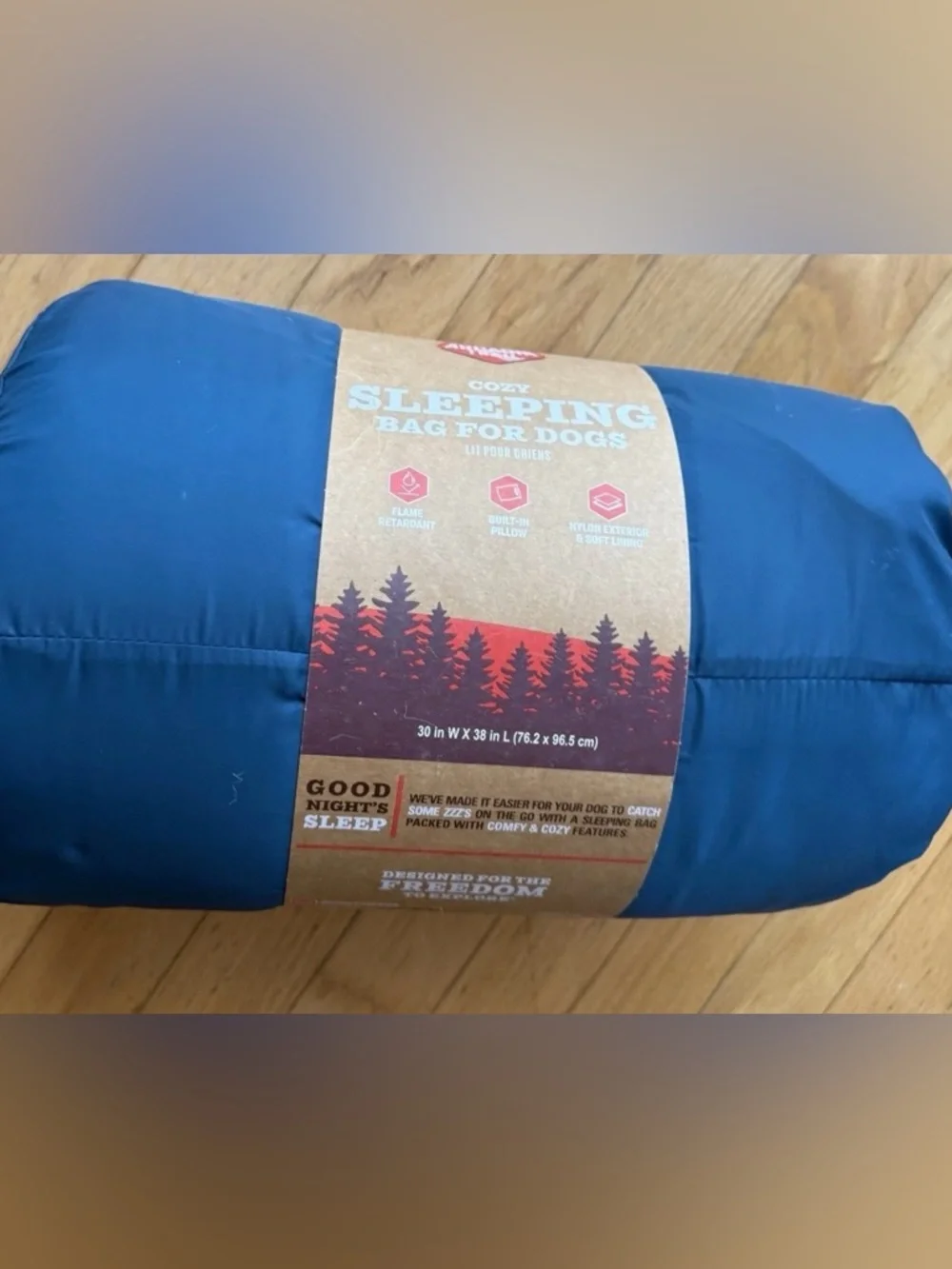 NWOT Arcadia Trail Dog Sleeping Bag